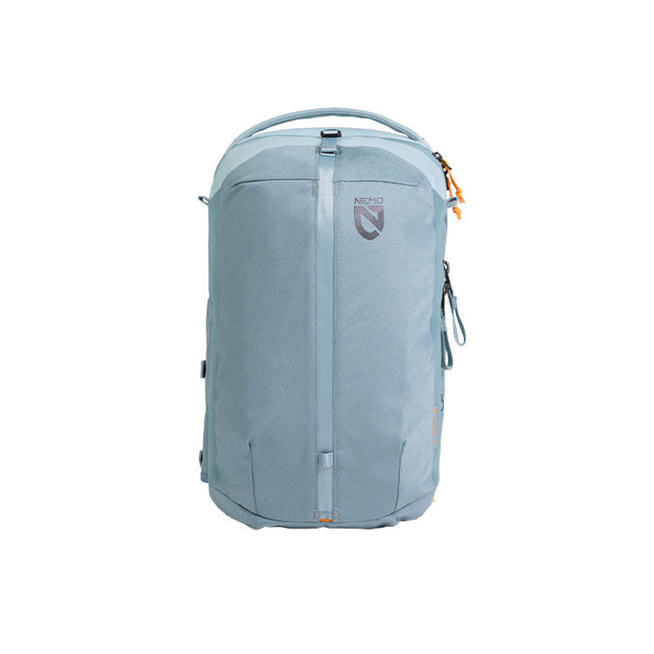 Vantage™ 20L Endless Promise® Day Travel Backpack Q6