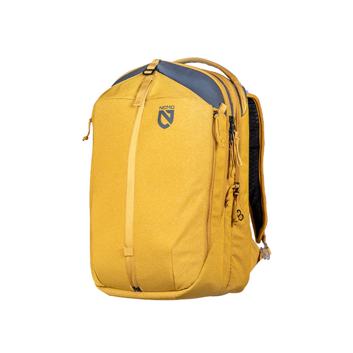 Vantage™ 26L Endless Promise® Everyday Adventure Daypack S7